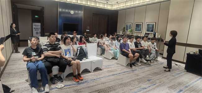 第二张照片.jpg